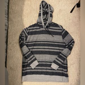 Surfside Supply long sleeve hooded sweatshirt/ top